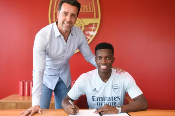 'Gun' caught 'Nketiah' extending the contract, changing to the number 14